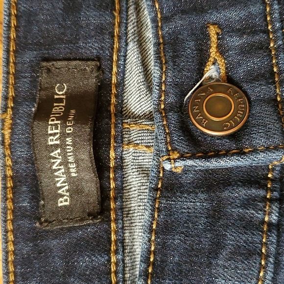 Banana Republic straight leg jeans - Picture 4 of 5